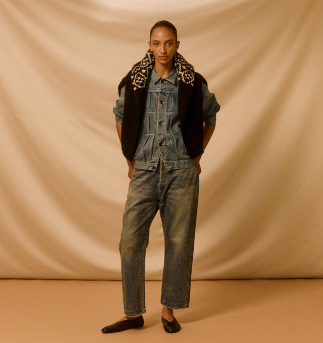 Image 3 of 5 - BLUE - CHIMALA Amoskeag Selvedge Denim Chore Jacket featuing button up front, button cuffs, foldover collar, single chest pocket, two waist pockets and tonal stitching. 100% cotton. Made in Japan. 