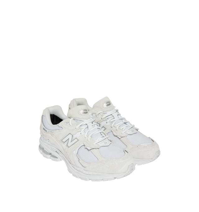 Image 2 of 5 - WHITE - NEW BALANCE 2002DX Sneaker featuring ABZORB midsole, ABZORB SBS heel cushioning, N-ergy Technology for shock absorption, Stability Web outsole technology, GORE-TEX waterproof fabric and suede and mesh upper. 