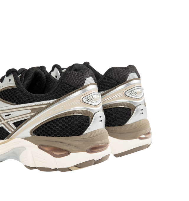 Image 3 of 5 - BLACK - ASICS GT-2160 Sneaker pays homage to the technical design language from the GT-2000 series in the early 2010s, segmented midsole structure and GEL technology inserts for advanced cushioning underfoot. This combination creates an industrial aesthetic that's met with advanced cushioning properties. 