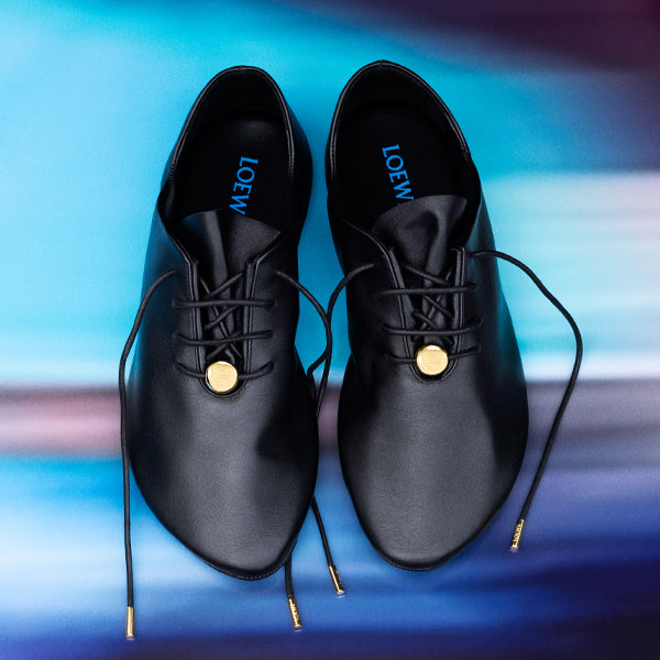 Loewe pebble soft lace-up shoe black leather