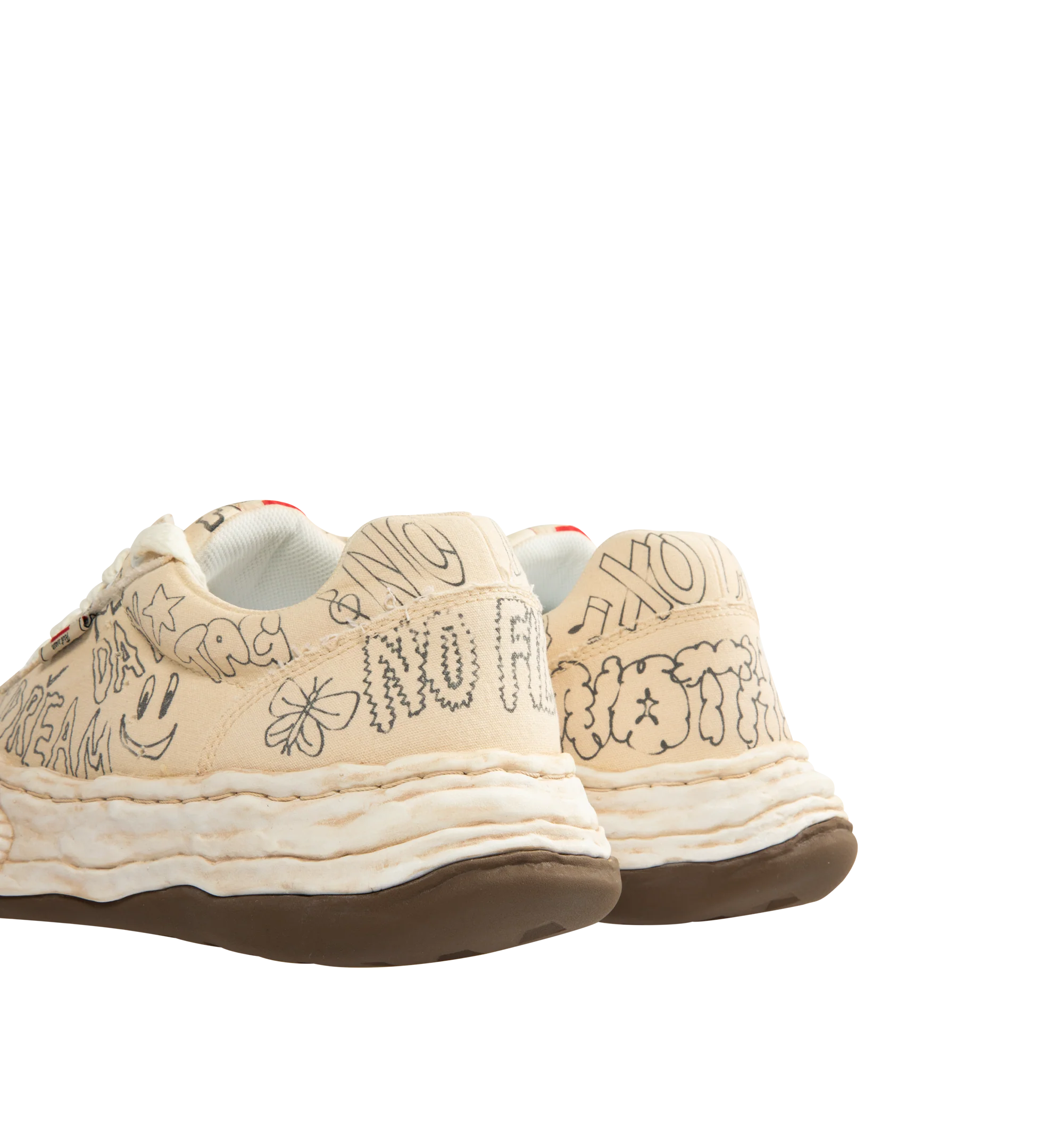Image 3 of 5 - WHITE - Maison Mihara Yasuhiro Men's Oliver Sneakers feature the brand's signature hand-sculpted OG sole, a graffiti-printed canvas upper, and a bold low-top silhouette for a contemporary statement look. Designed for the Spring/Summer 2026 collection, these designer sneakers combine classic sneaker styling with Maison Mihara Yasuhiro's experimental oversized sole, while vibrant graffiti artwork and intentional vintage detailing create a distinctive, artistic aesthetic. Main Material: 100% Cot 