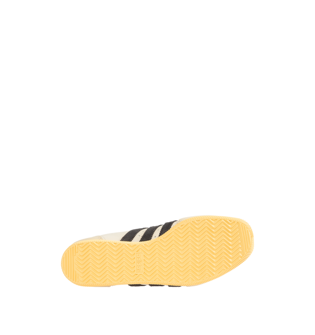 Image 4 of 5 - NEUTRAL - ADIDAS Japan Decon Sneaker featuring regular fit, laces, leather upper and rubber outsole. 
