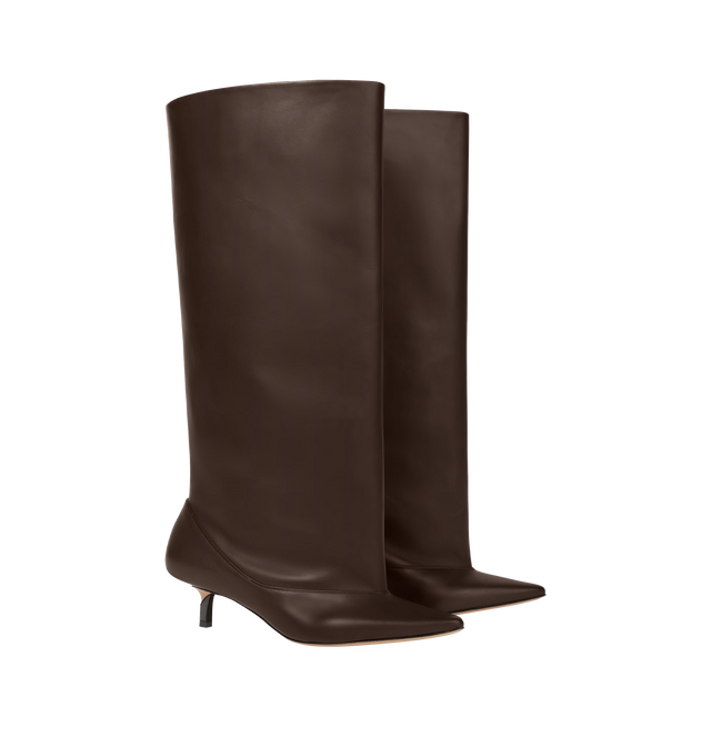 Image 2 of 4 - BROWN - JACQUEMUS High Tourni Boots featuring structured tubular boots in smooth leather, Trompe-oeil smooth leather pump shape, pointed toe, cut below the knee, lambskin leather insole and lining, 4.5cm asymmetric twisted heels with lacquered finish and contrast outsole. 100% calf leather. Outsole: 100% cow leather. Made in France.