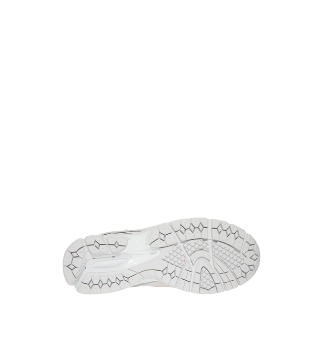 Image 4 of 5 - WHITE - NEW BALANCE 2002DX Sneaker featuring ABZORB midsole, ABZORB SBS heel cushioning, N-ergy Technology for shock absorption, Stability Web outsole technology, GORE-TEX waterproof fabric and suede and mesh upper. 