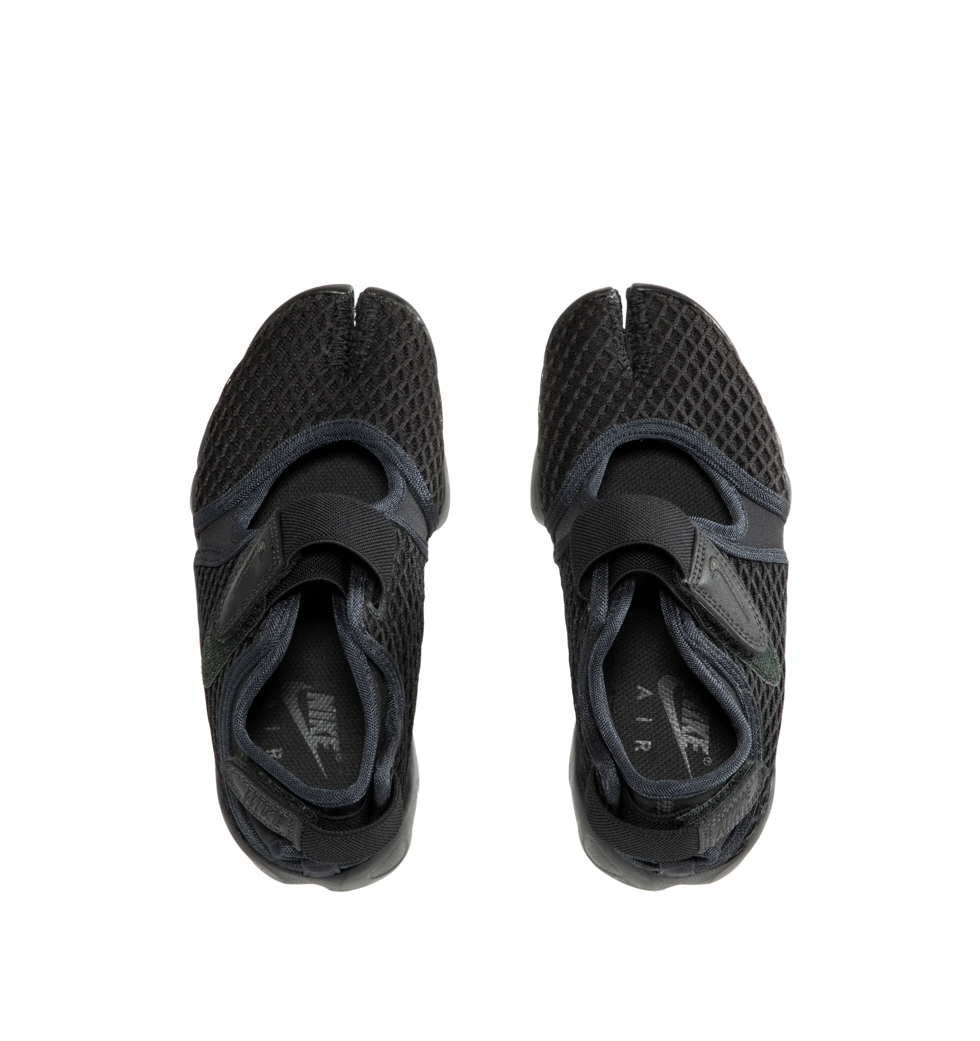 Image 5 of 5 - BLACK - Nike Women's Air Rift Sneaker featuring hook-and-loop straps on the midfoot and heel, Nike Air unit in the heel combined with plush foam, rubber detailing on the outsole, upper features a blend of elastane, polyester and nylon materials for a flexible fit and split toe design.