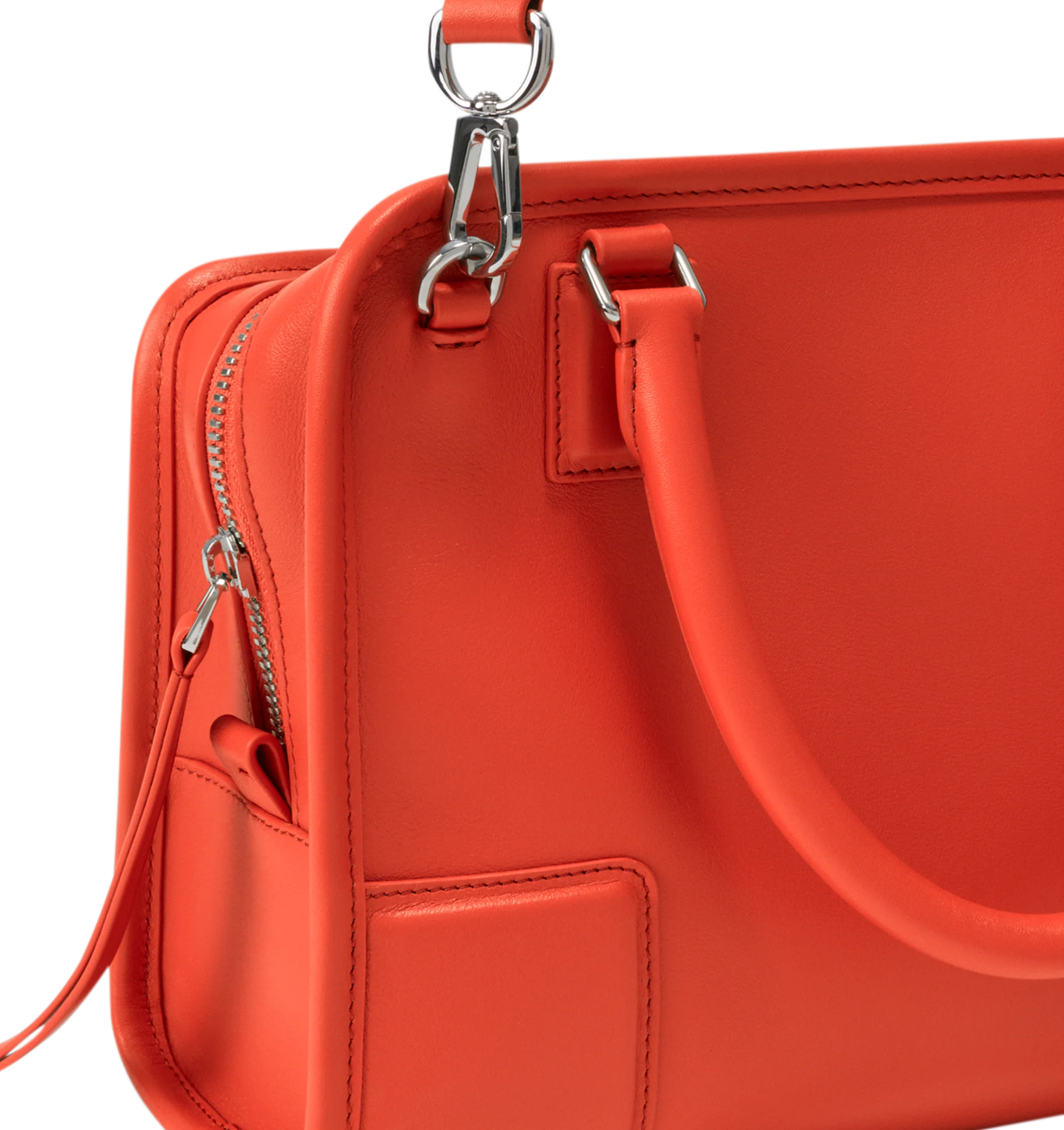 Image 16 of 17 - ORANGE - Loewe Small Amazona 180 Bag in leather features a relaxed silhouette anchored by a single toron top handle, designed to be carried open, while a concealed closure secures the main compartment, three carry options: short handle, removable shoulder strap and crossbody, zip closure with two leather zip pullers, two compartments, main compartment closed with magnetic closure, internal flat pocket, left side d-ring for customization, nappa lambskin lining, and embossed double L branding