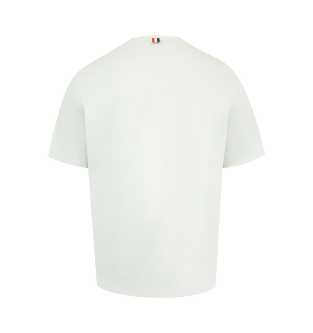 Image 2 of 3 - GREY - THOM BROWNE Textured Cotton Linen Tee featuring a cotton-linen blend, waffled exterior, ribbed neckline, patch chest pocket with knit RWB trim, buttoned side vents with RWB grosgrain trim, stepped hem, name tag appliqu and signature striped grosgrain loop tab. 55% cotton, 36% linen, 7% polyamide, 2% elastane.