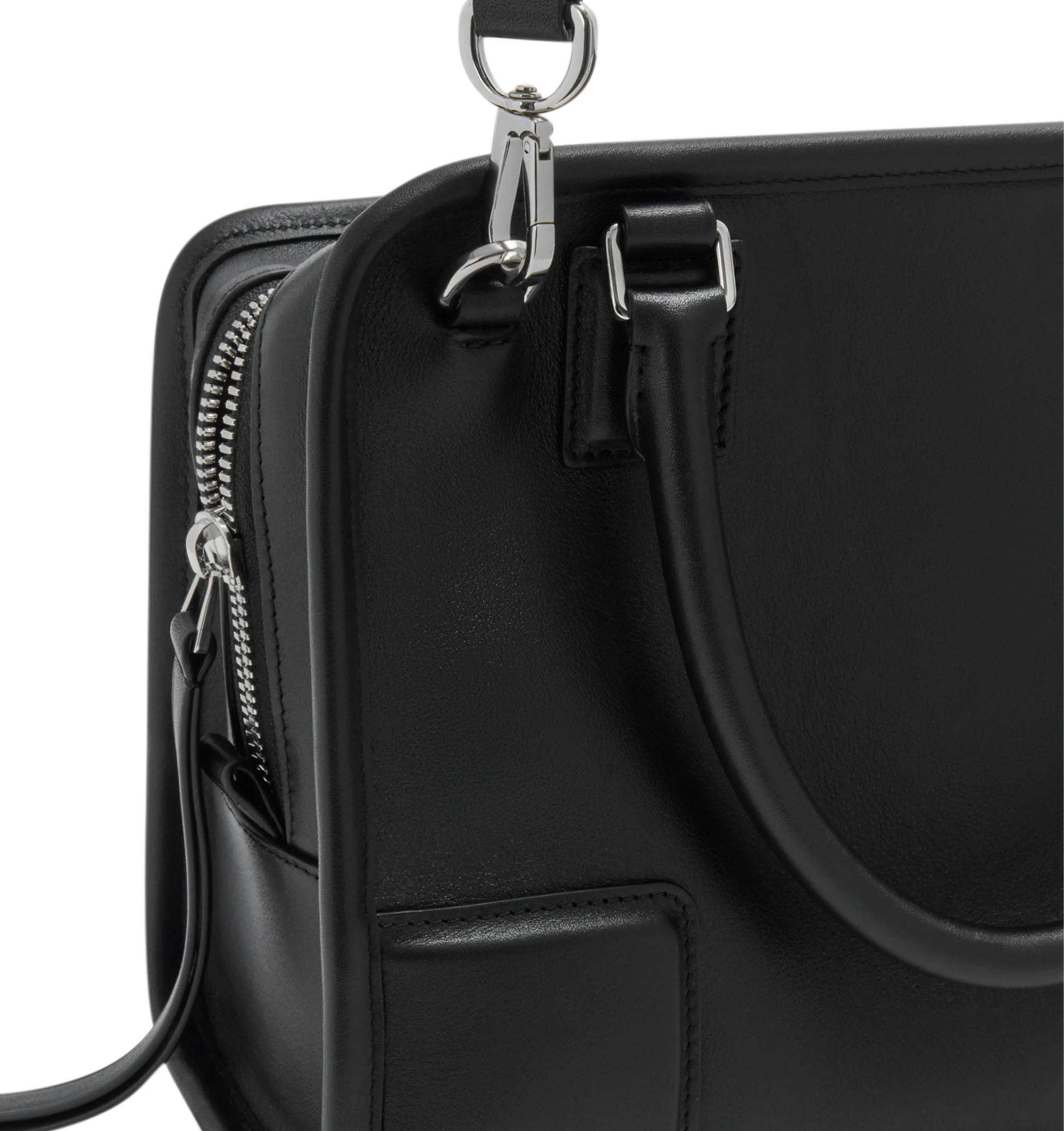 Image 15 of 16 - BLACK - Loewe Small Amazona 180 Bag in leather features a relaxed silhouette anchored by a single toron top handle, designed to be carried open, while a concealed closure secures the main compartment, three carry options: short handle, removable shoulder strap and crossbody, zip closure with two leather zip pullers, two compartments, main compartment closed with magnetic closure, internal flat pocket, left side d-ring for customization, nappa lambskin lining, and embossed double L branding.