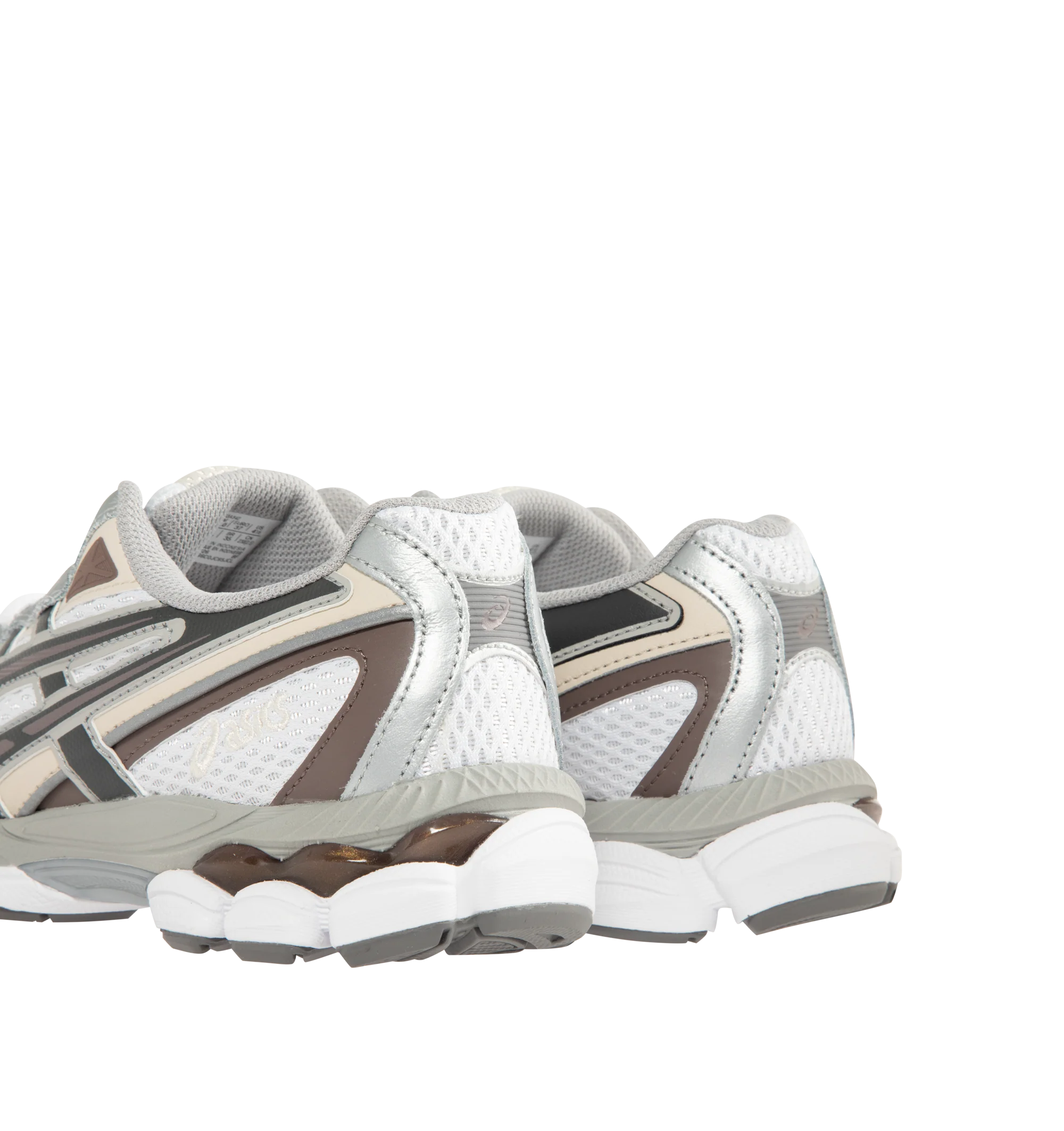 Image 3 of 5 - MULTI - ASICS GEL-NYC 2055 Sportstyle sneaker with early 2000s running shoe design influences in the upper's ASICS stripes, heel counter, and eyelet structure. Featuring GEL-CUMULUS 16 shoe's tooling system. Through a combination of lightweight foams and GEL technology inserts, this midsole formation helps create advanced underfoot comfort. Unisex style in men's sizing. Imported from Cambodia.