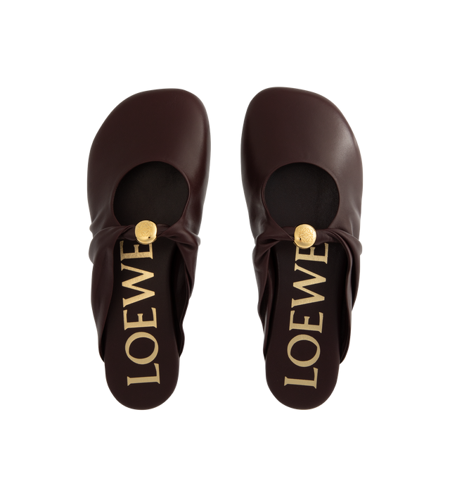 Image 4 of 4 - BROWN - LOEWE Pebble Soft Mule in supple nappa lambskin with a flexible upper featuring a metallic Pebble with an Anagram engraved detail and a signature petal toe shape, padded leather insole and anagram embossed rubber outsole. Lambskin. Made in Italy.