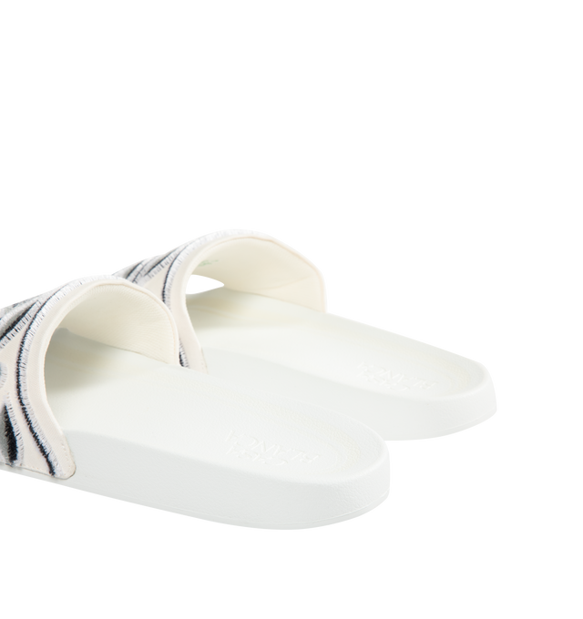 Image 3 of 4 - WHITE - CASABLANCA Laurel Terry Slides featuring embroidered terry fabric, diamond logo and signature Laurel artwork on its uppers, sculpted footbed and a textured rubberised sole. 100% polyester. Lining: 80% polyester 20% cotton. Made in Portugal.